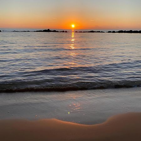 Sea Sunset Apartment Сан Леоне Екстериор снимка
